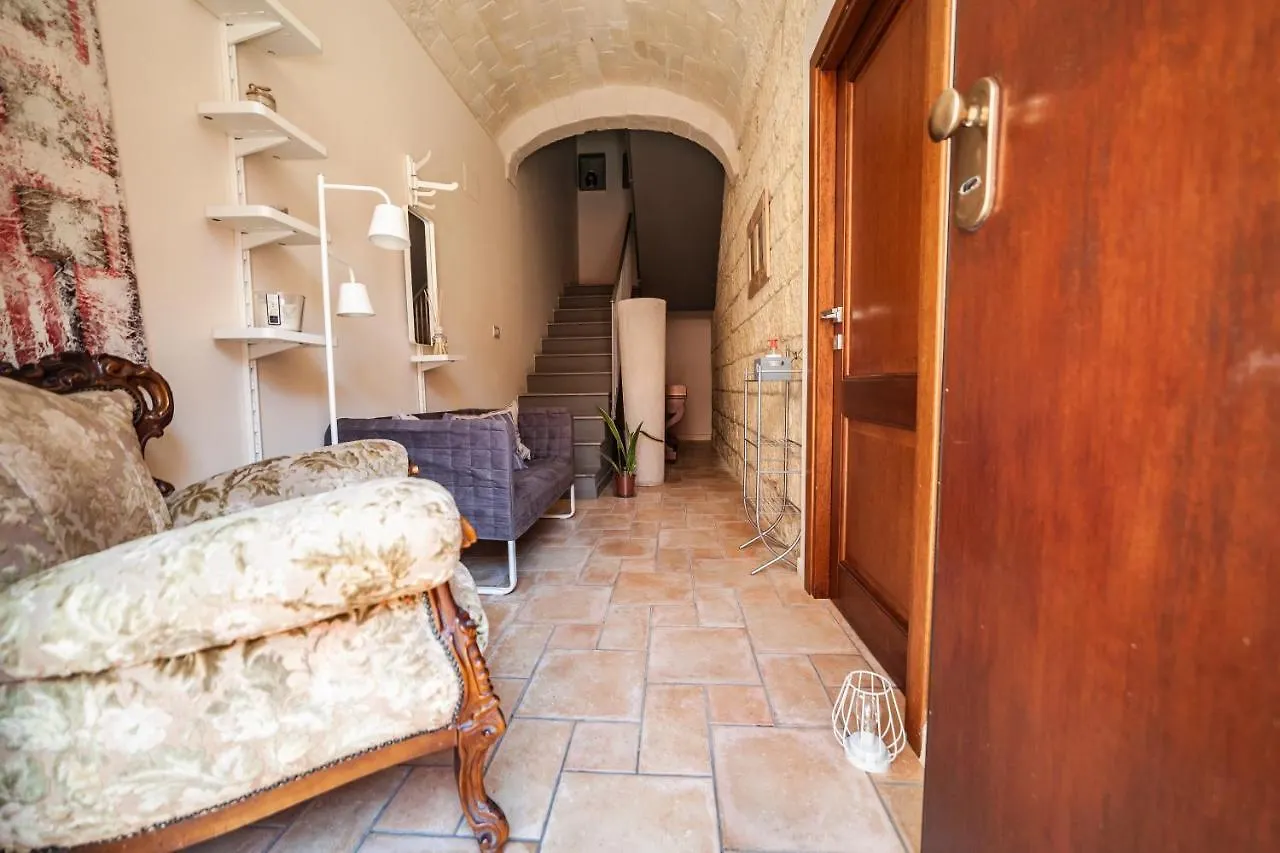 Suite Home Al Centro Di Sassari 0*,